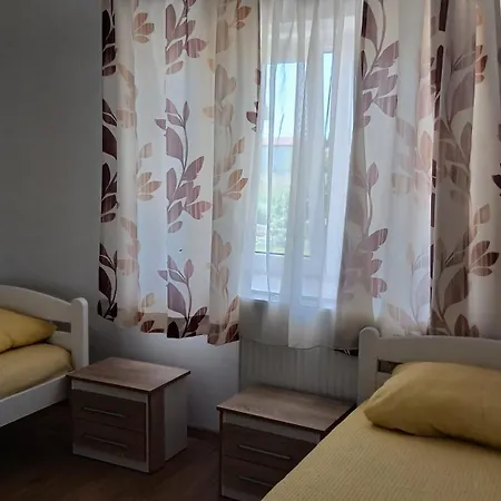 Apartamento Zgona Dija